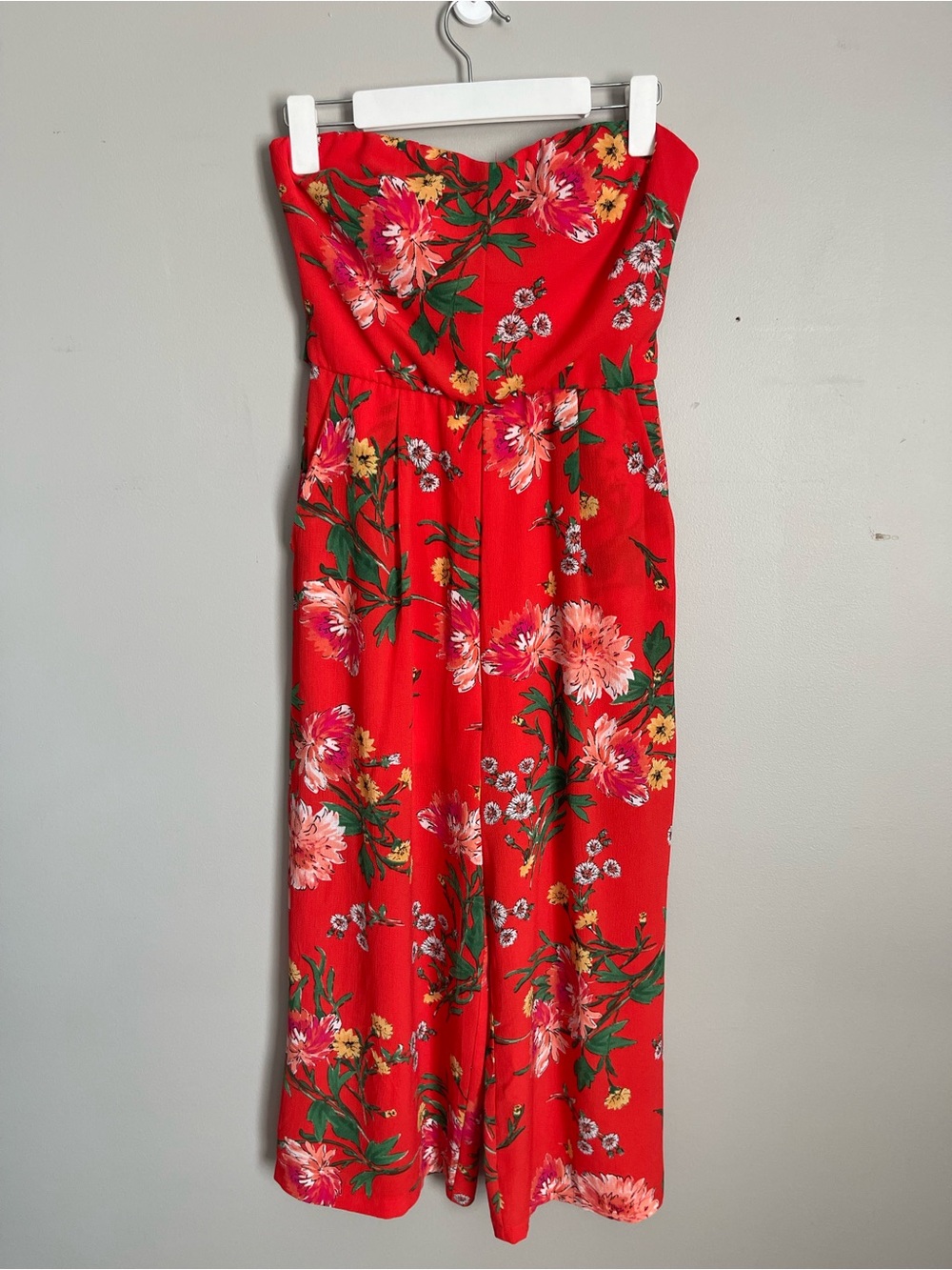 CHARLOTTE RUSSE Orange Floral Strapless Cropped Jumpsuit Sz S